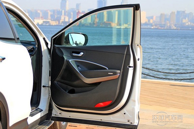 2013款 改款 3.0L 四驅旗艦版 歐V