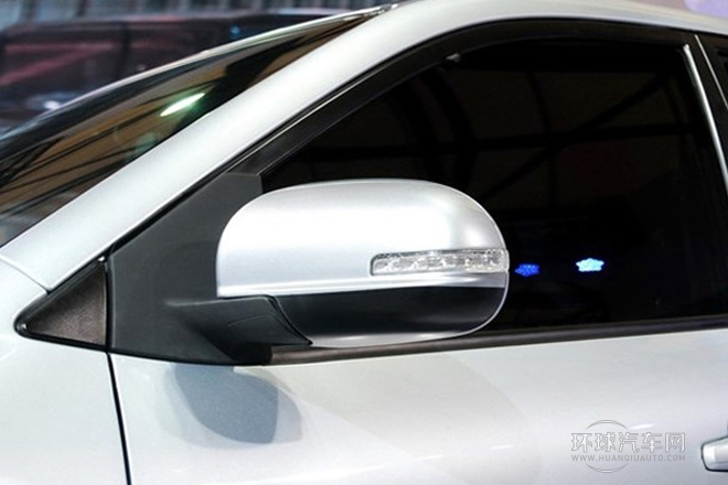 2013款 經典版 2.0L 兩驅標準型