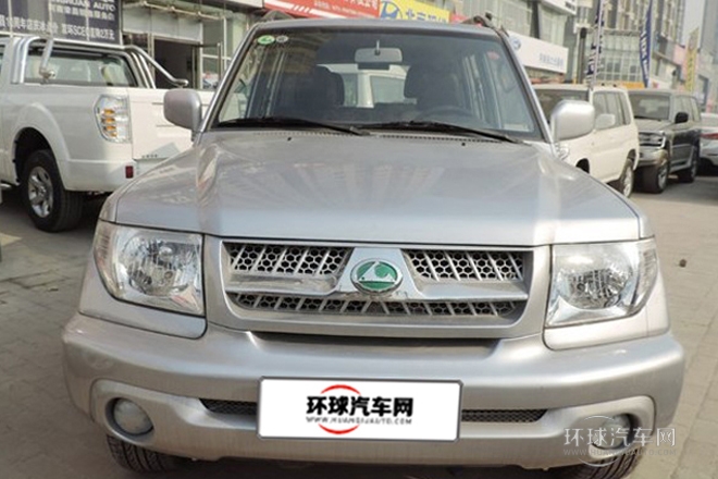 2013款 經典版 2.0L 兩驅標準型