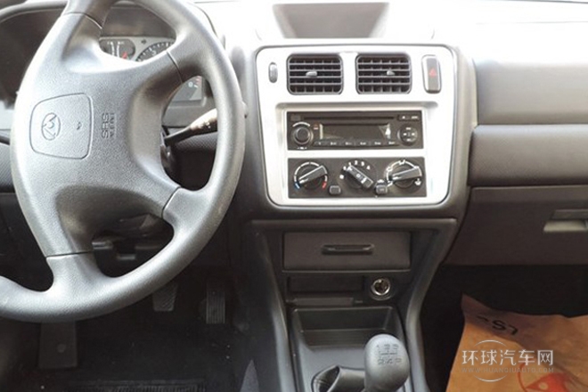 2013款 經典版 2.0L 四驅豪華型