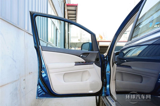 2014款 先行者豪華版