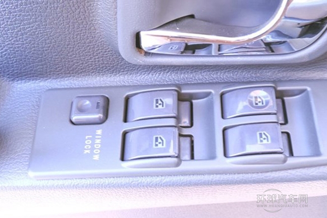 2013款 2.2L 手動兩驅標準型