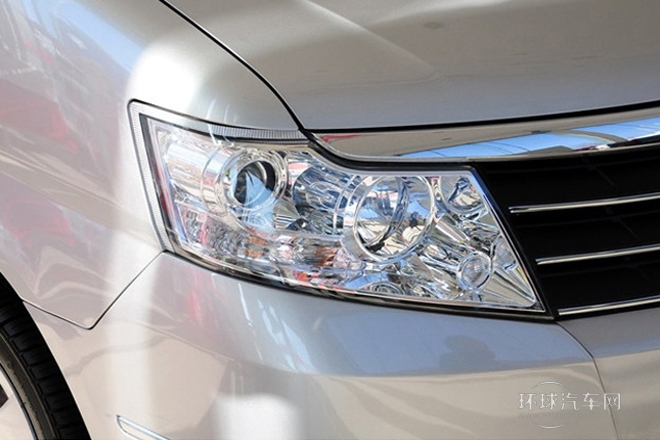 2013款 改款 1.5L 手動(dòng)舒適型7座 國(guó)IV