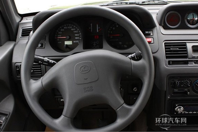 2009款 2.2L 手動(dòng)兩驅(qū)