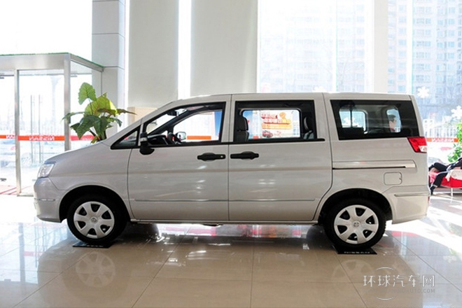 2013款 改款 1.5L 手動舒適型7座 國IV