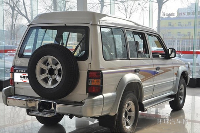 2009款 2.2L 手動兩驅