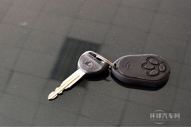 2009款 2.2L 手動四驅(qū)