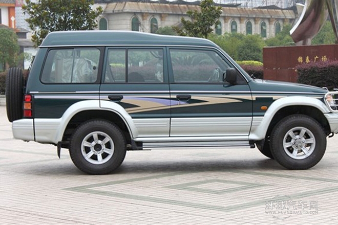 2009款 2.2L 手動四驅