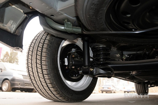 2013款 改款 1.5L 手動豪華型7座 國IV