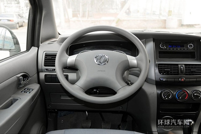 2013款 改款 1.5L 手動(dòng)豪華型7座 國IV