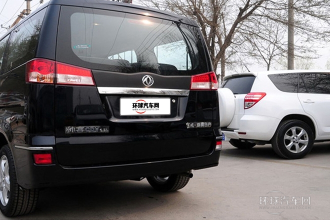 2013款 改款 1.5L 手動豪華型7座 國IV