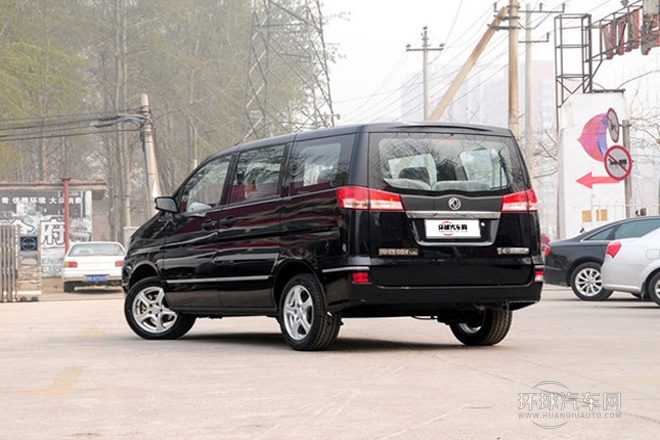 2013款 改款 1.5L 手動豪華型7座 國IV