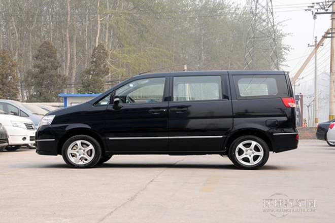 2013款 改款 1.5L 手動豪華型7座 國IV