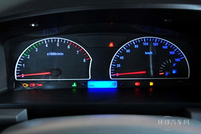 2013款 改款 1.5L 手動舒適型7座 國V