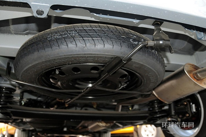 2013款 改款 1.5L 手動豪華型7座 國V