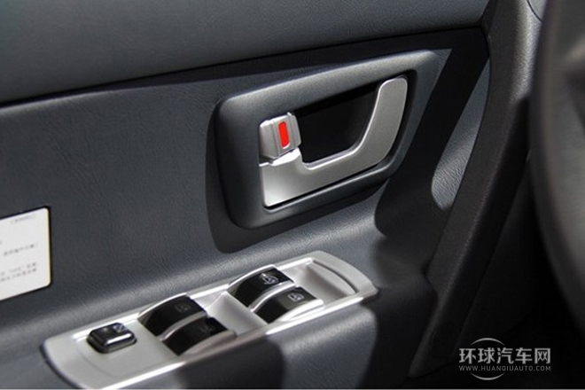 2014款 2.4L 四驅(qū)豪華型