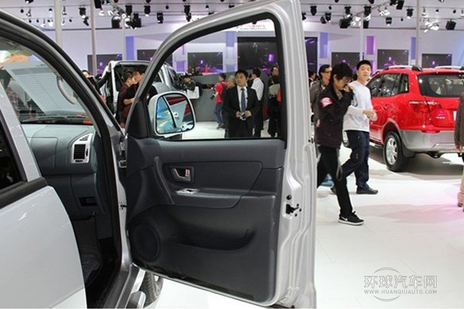 2014款 2.4L 四驅(qū)豪華型