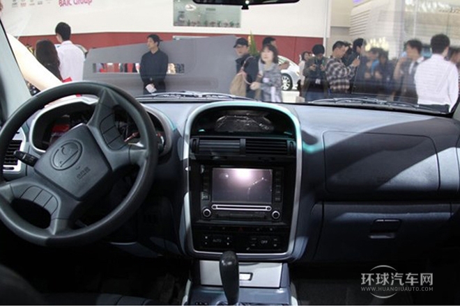 2014款 2.4L 四驅豪華型