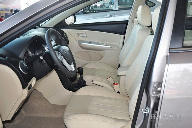 2013款 兩廂 1.6L 手動旗艦版