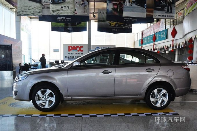 2013款 兩廂 1.6L 手動旗艦版