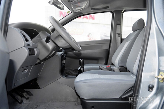 2013款 改款 1.5L 手動豪華型7座 國V