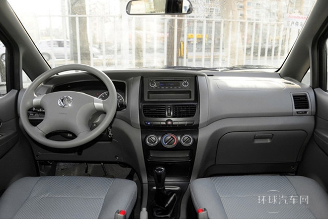 2013款 改款 1.5L 手動豪華型7座 國V