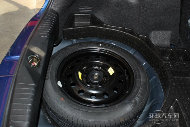 2013款 兩廂 1.6L 自動精英版