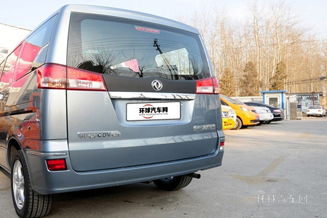 2013款 改款 1.5L 手動(dòng)豪華型7座 國V