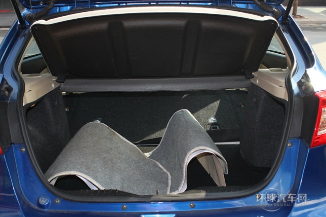 2013款 兩廂 1.6L 自動(dòng)精英版