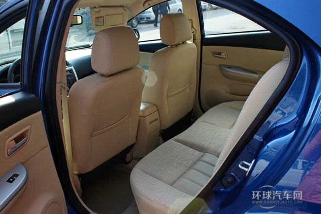 2013款 兩廂 1.6L 自動精英版