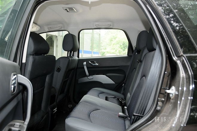 2013款 2.0L 手動經典型