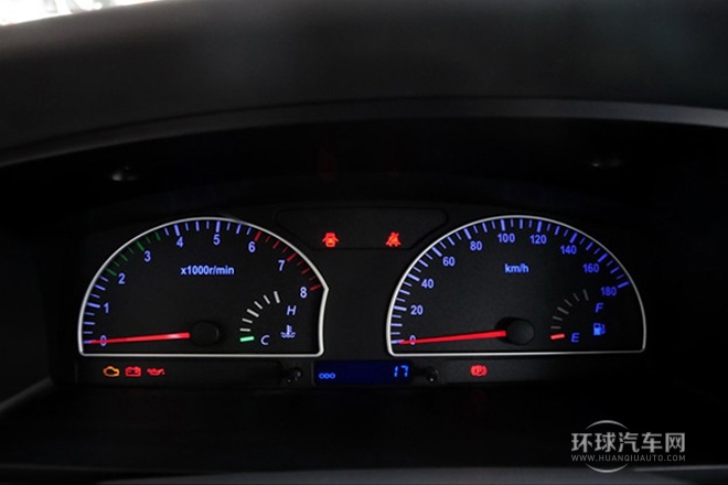 2013款 改款 1.5L 手動標準型7座 國IV