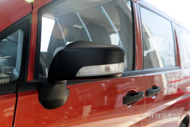 2013款 改款 1.5L 手動(dòng)標(biāo)準(zhǔn)型7座 國IV