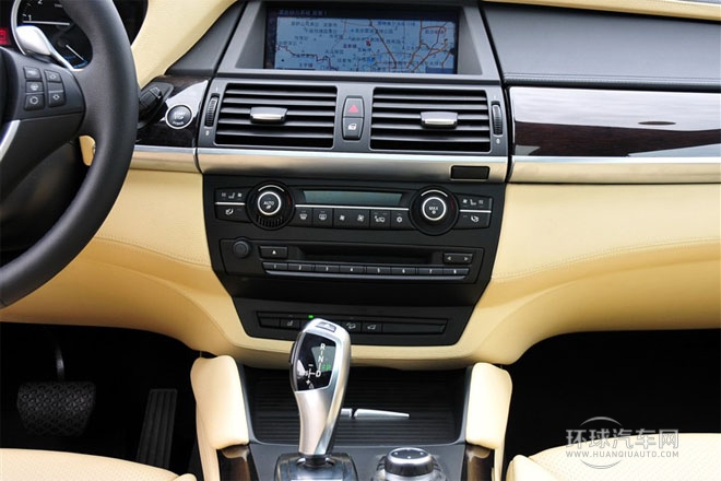 2010款 4.4T 混合動(dòng)力版