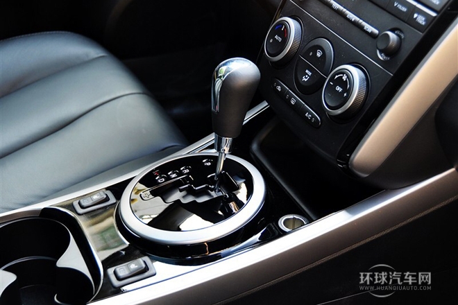 2011款 2.5L 豪華型