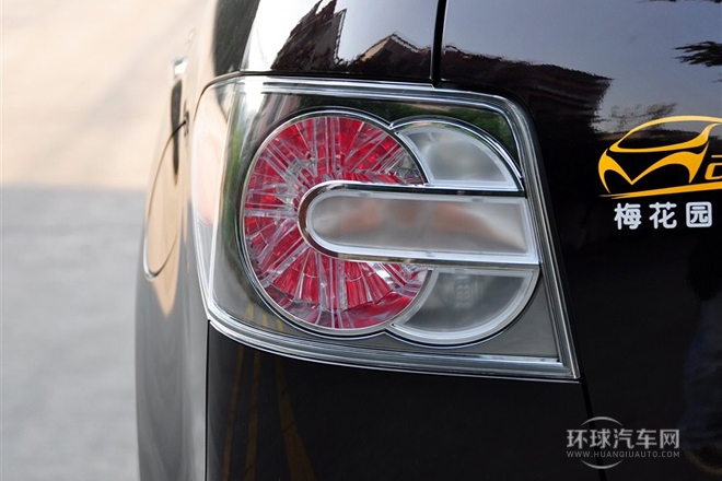 2011款 2.5L 豪華型