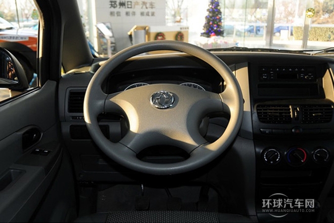 2013款 改款 1.5L 手動標準型7座 國V