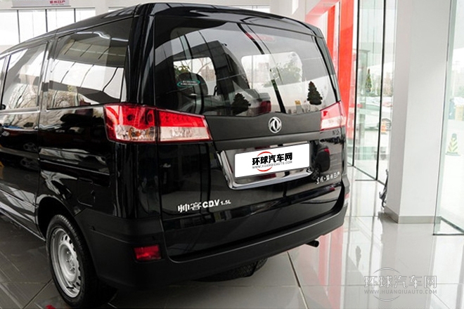 2013款 改款 1.5L 手動標(biāo)準(zhǔn)型7座 國V