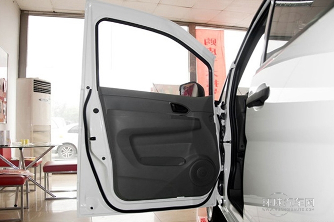 2013款 改款 1.6L 手動商用型5座 國V