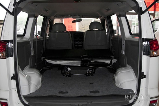 2013款 改款 1.6L 手動商用型5座 國V