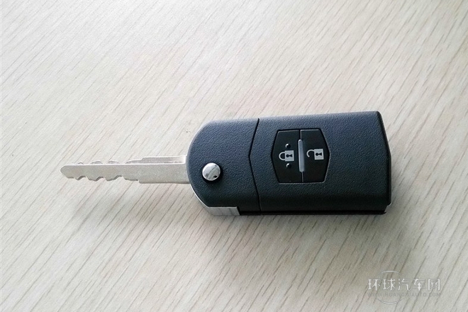 2013款 2.0L 手動型