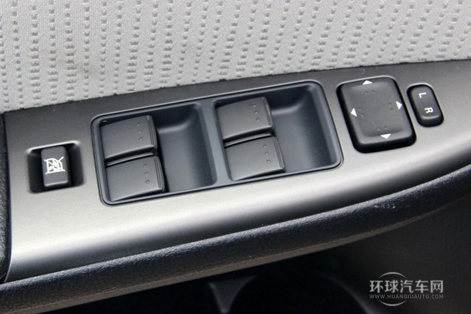 2013款 2.0L 手動型