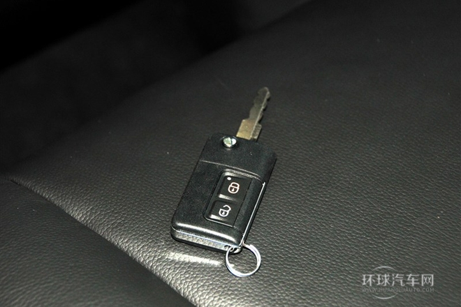 2013款 2.0L 手動智能領航型