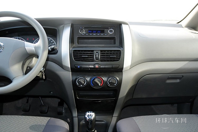 2013款 改款 1.6L 手動舒適型7座 國V