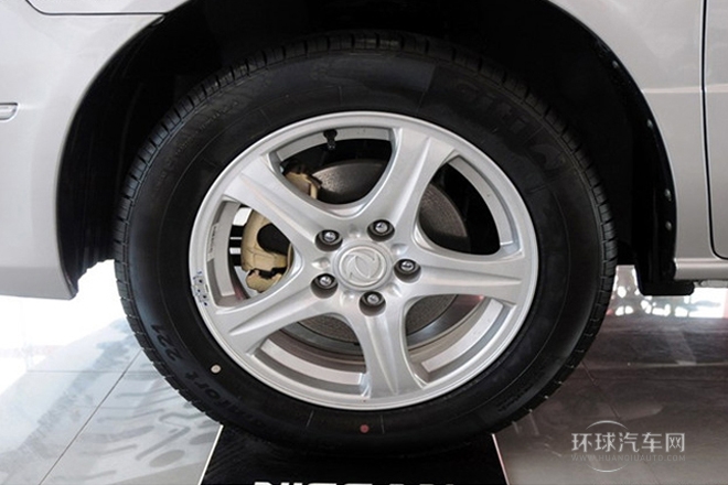 2013款 改款 1.6L 手動豪華型7座 國V