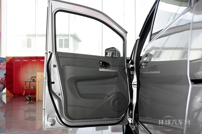 2013款 改款 1.6L 手動豪華型7座 國V