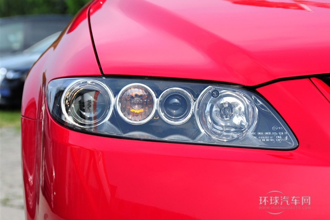 2013款 2.0L 自動超豪華型