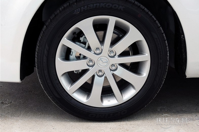 2013款 2.0L 自動(dòng)時(shí)尚型