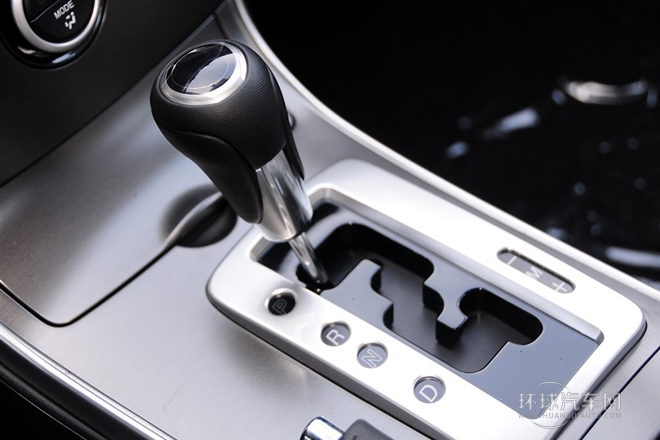 2013款 2.0L 自動時尚型