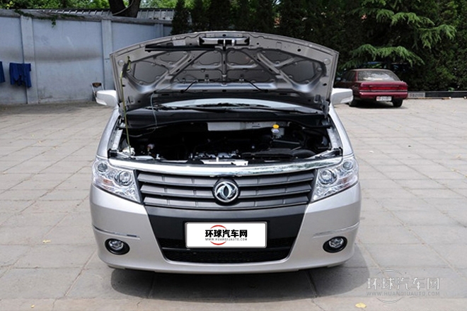 2012款 2.0L 自動豪華型7座